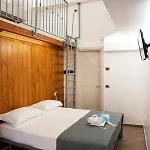 Alojamento de Acomodação e Pequeno-almoço - Lulugiu 3*