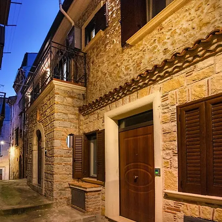 - Lulugiu Nocleg ze śniadaniem 3*