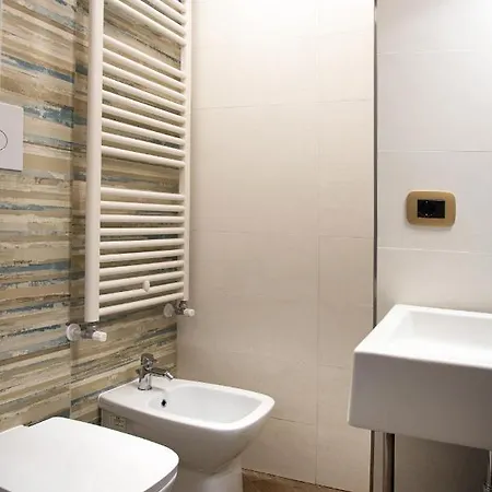 - Lulugiu Bed & Breakfast 3*