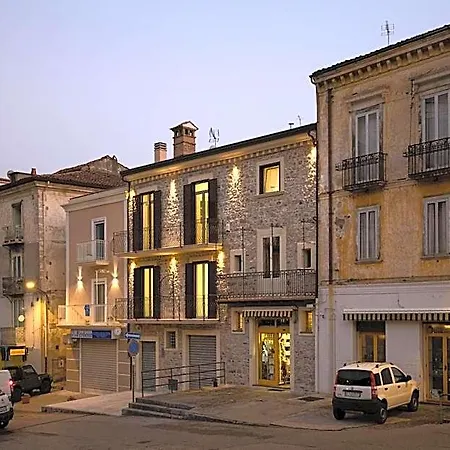 - Lulugiu Bed & Breakfast 3*