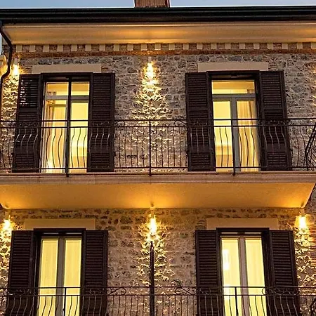 - Lulugiu Bed & Breakfast Lagonegro