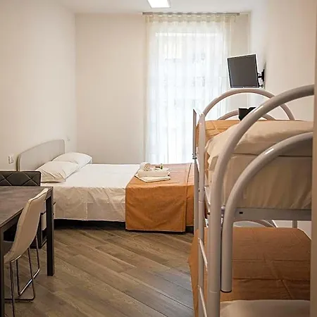 - Lulugiu 3*