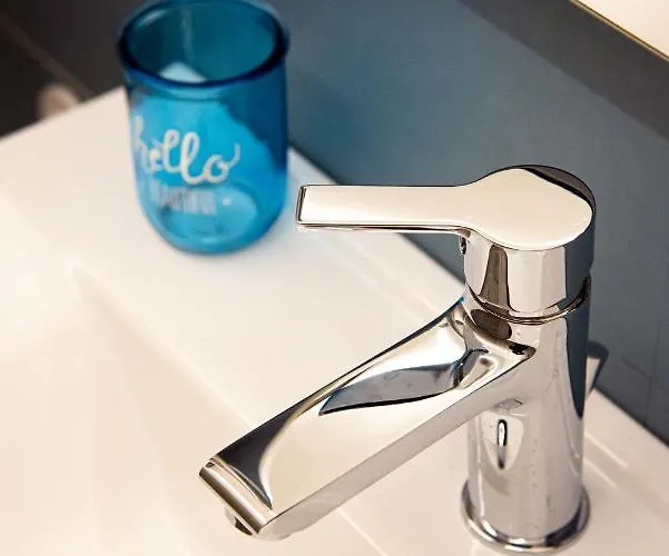 - Lulugiu Bed & Breakfast 3*